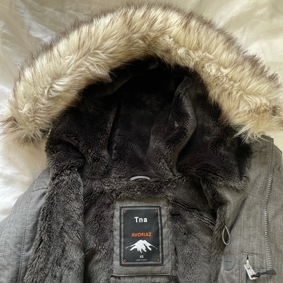 TNA Avoriaz Parka (XS) - Picture 7 of 8